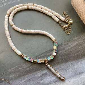 White Seashell Picasso Hunter Necklace